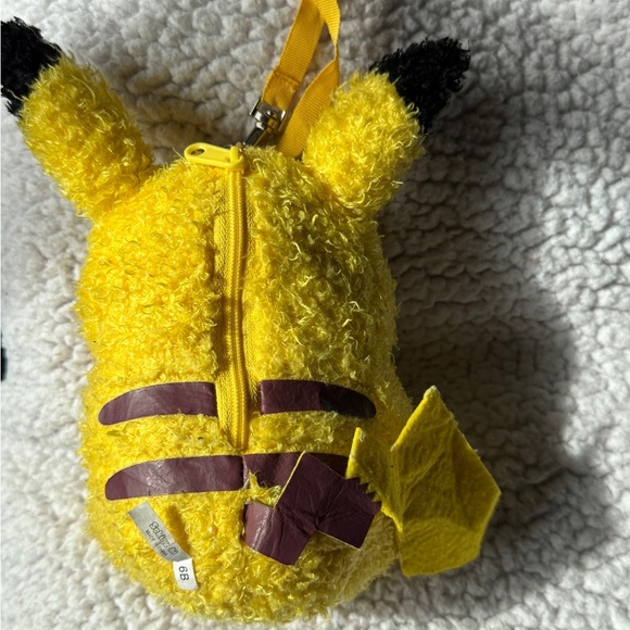 Sekiguchi Pokemon Pikachu Fluffy stuffed Yellow Pikachu Plush Keychain - Picture 5 of 9